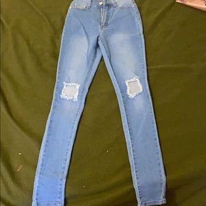 (Did not wear brand new) they did not fit